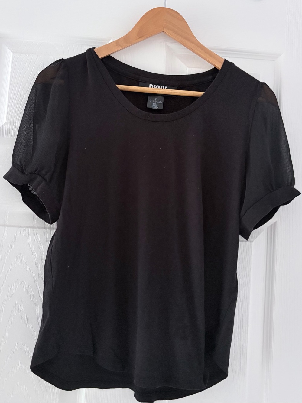 DKNY Black Short-Sleeve Puff Sheer-Sleeve Tee